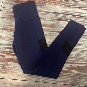 Strut this navel blue waffle leggings